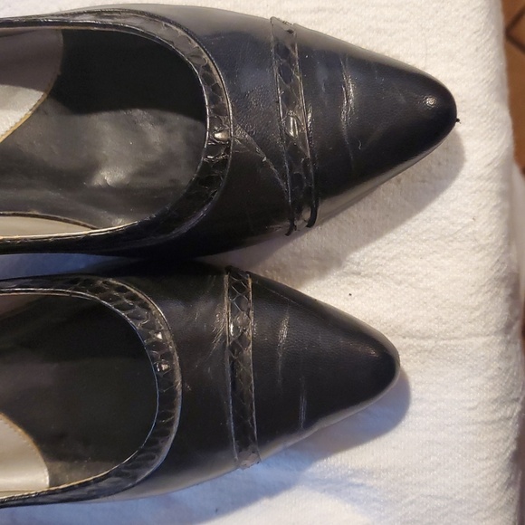 Gloria Vanderbilt Vintage Black Celebrate Sz. 8 Heels Classic Design - Picture 8 of 9